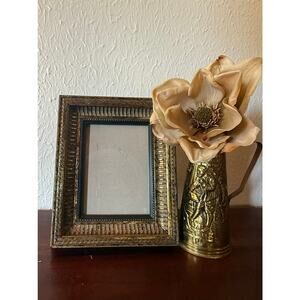 Bronze Black Leaf Frame 1990s 4.75x6.5 Display